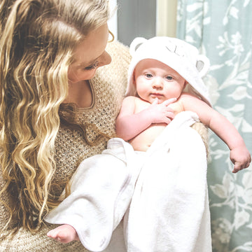 Hooded Towels - Jumpy Moo's - Baby Essentials